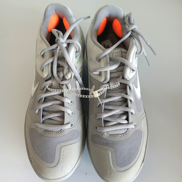 Nike Cleats new - Picture 2 of 4